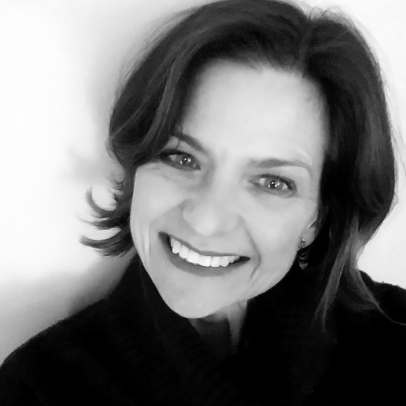 Meet your Posher, Robin - Picture 1 of 1